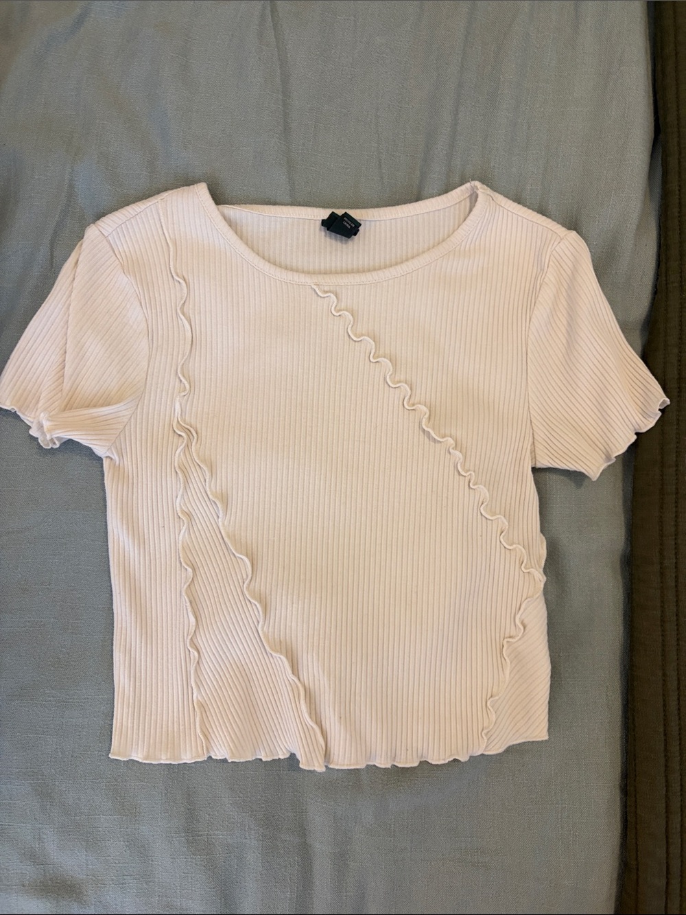 Ribbed Lettuce-Edge Crop Top